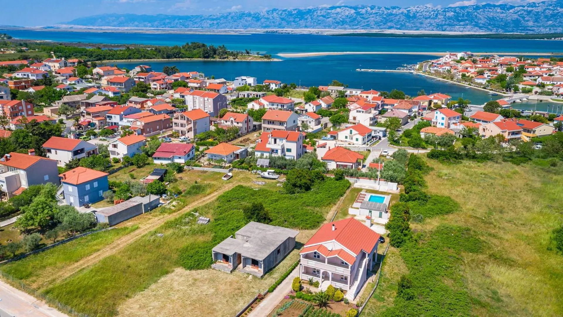 Apartmen With Swimming Pool Nikola Nin